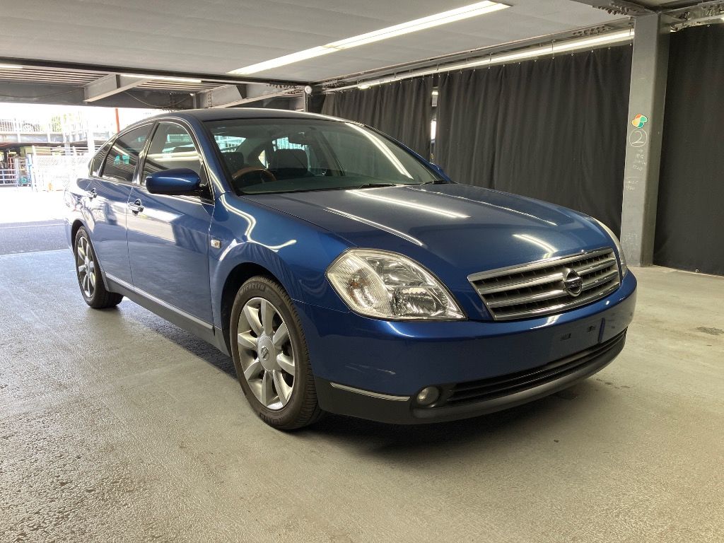 Japan Auction Vehicles 7 2005 Nissan Teana 230JM プレミアムインテリア auction photo