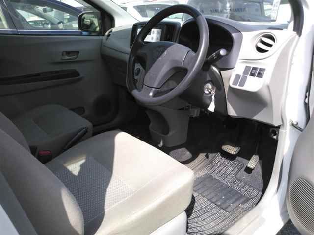 2013 Toyota Pixis Epoch L auction photo 3