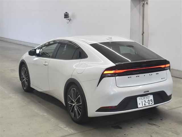 2025 Toyota Prius G auction photo 2