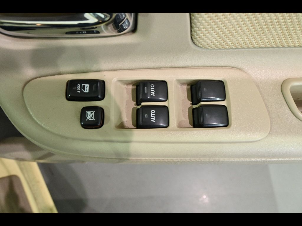 2007 Toyota Sienta G auction photo 12