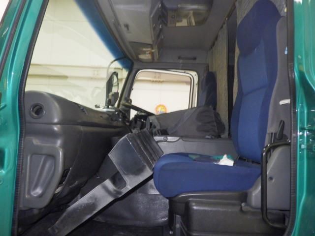 2008 Isuzu タンク車 auction photo 8