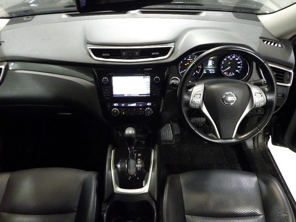 2016 Nissan X-Trail 4WD 20Xハイブリッドエマージェンシーブレーキパッケージ auction photo 3