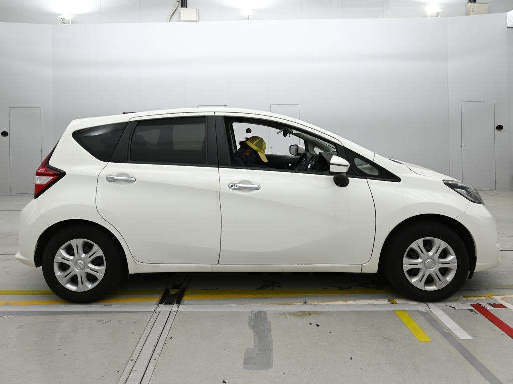 2021 Nissan Note X auction photo 3