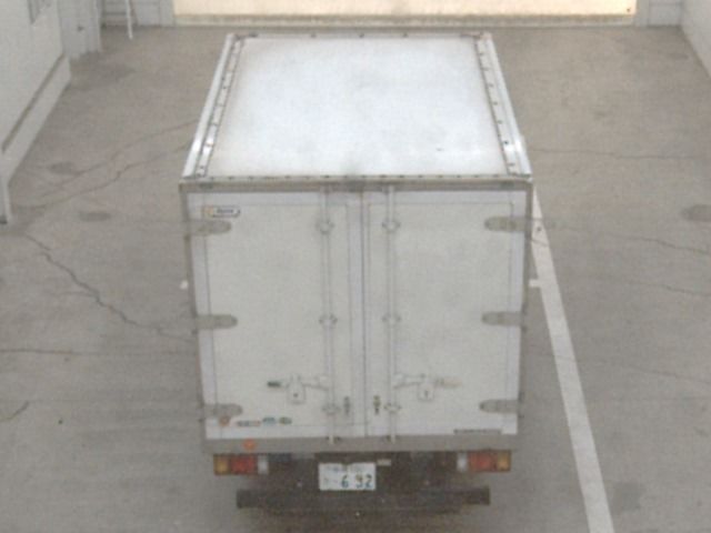 2017 Isuzu Elf Van auction photo 3