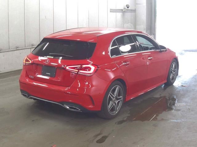2020 Mercedes-Benz A 180 スタイルAMGライン auction photo 3