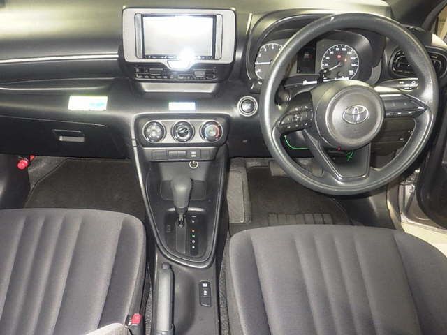 2024 Toyota Yaris X auction photo 3