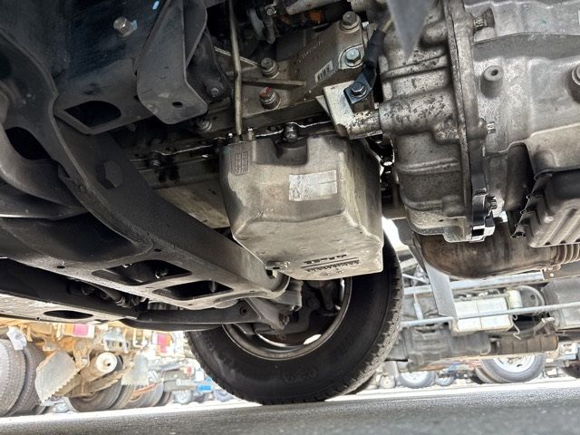 2021 Mitsubishi Fuso Canter Van auction photo 11