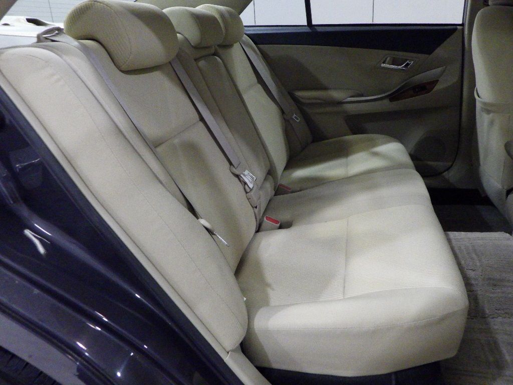 2013 Toyota Premio 1.5F L Package auction photo 7