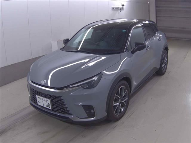 2024 Lexus cool auction photo 3