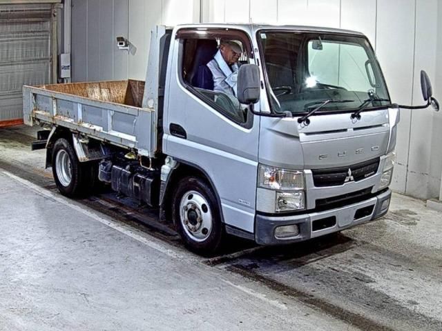 2013 Mitsubishi Fuso Canter I/C D-TB Japan auction vehicle