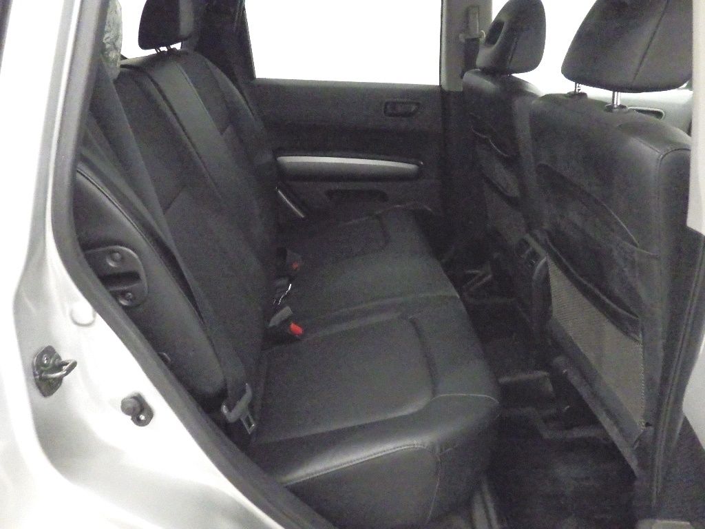 2009 Nissan X-Trail 20S auction photo 7