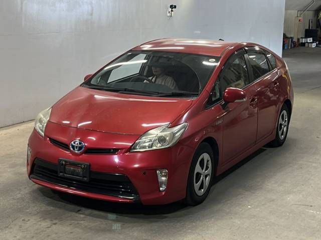 Japan Auction Vehicles 7 2014 Toyota Prius S auction photo