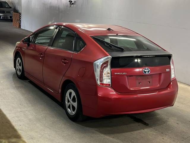 2014 Toyota Prius S auction photo 3