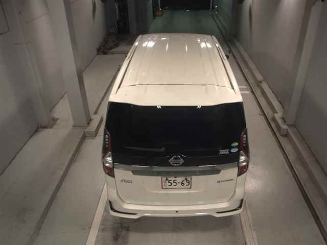 2021 Nissan Serena e-POWER Highway Star V auction photo 7