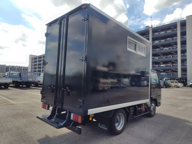 2016 Isuzu Elf 4WD Food Truck auction photo 5