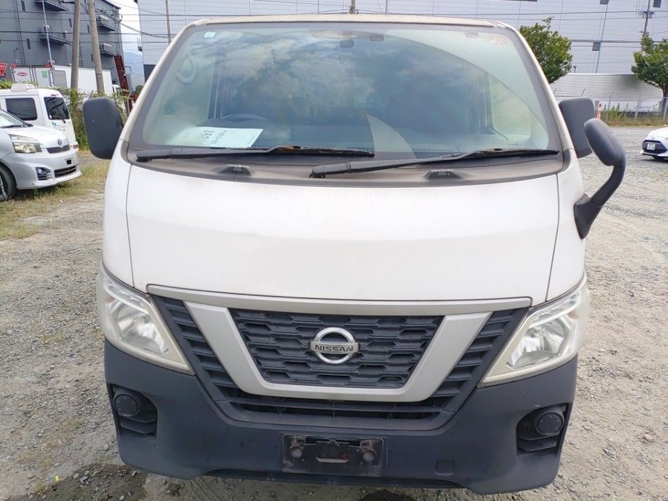 2020 Nissan NV350 Caravan auction photo 21