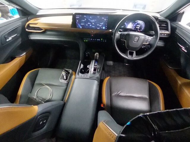 2022 Toyota Crown Crossover RSアドバンスド 4WD auction photo 3