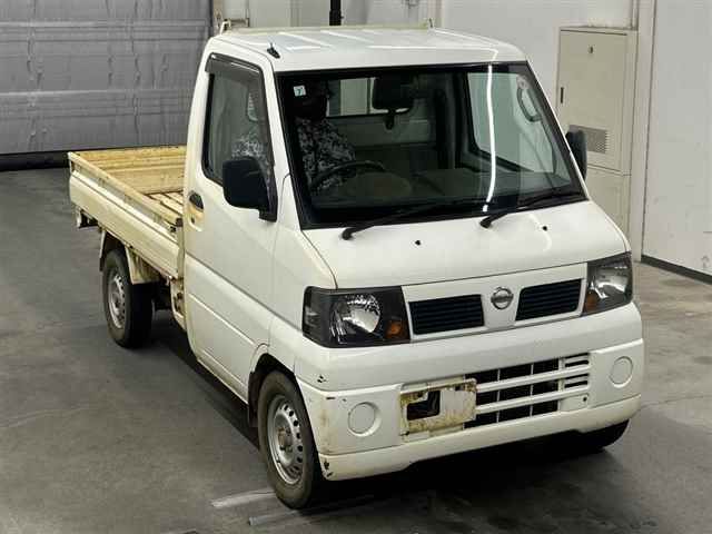 2010 Nissan クリッパートラック 4WD DX 4WD Japan auction vehicle