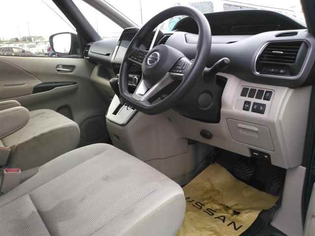 2021 Nissan Serena XV auction photo 3