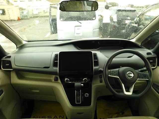 2021 Nissan Serena XV auction photo 8