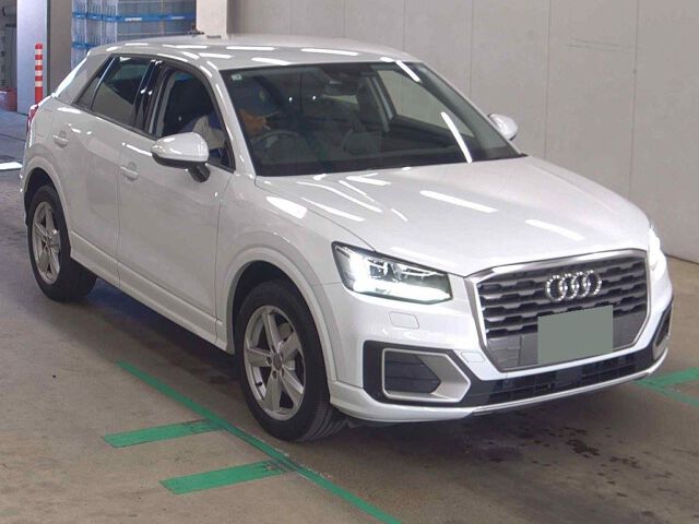 2019 Audi Q2 30TFSIスポーツ Japan auction vehicle