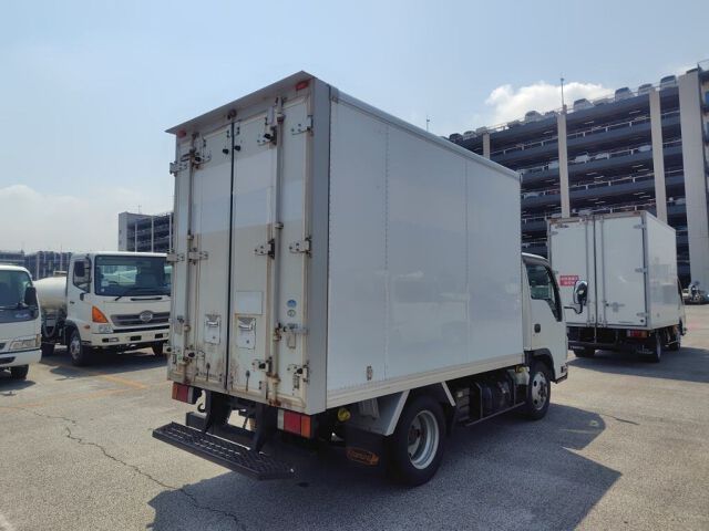 2018 Isuzu Elf Panel van 4WD auction photo 5