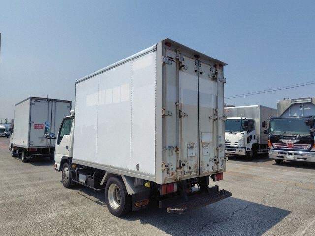 2018 Isuzu Elf Panel van 4WD auction photo 2