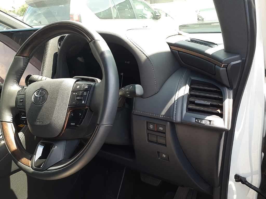 2023 Toyota Alphard Z auction photo 9