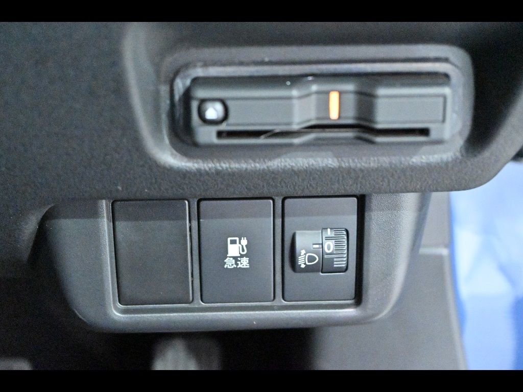 2025 Honda N-ONE e:L auction photo 8