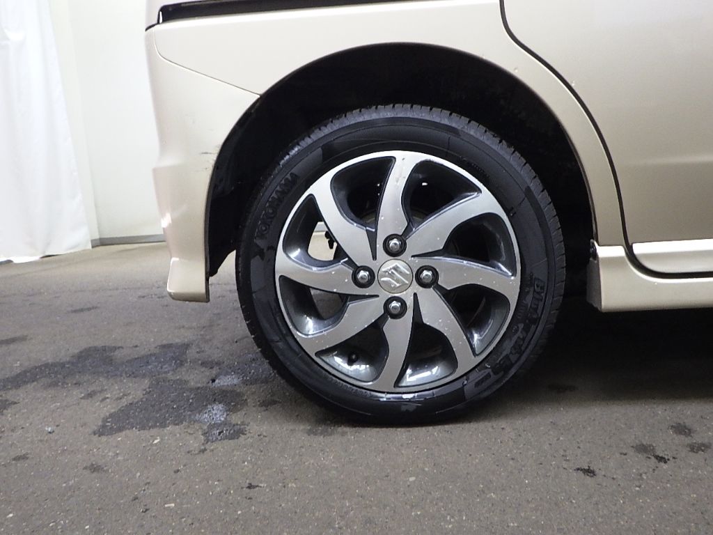 2012 Suzuki パレット SW XS auction photo 9