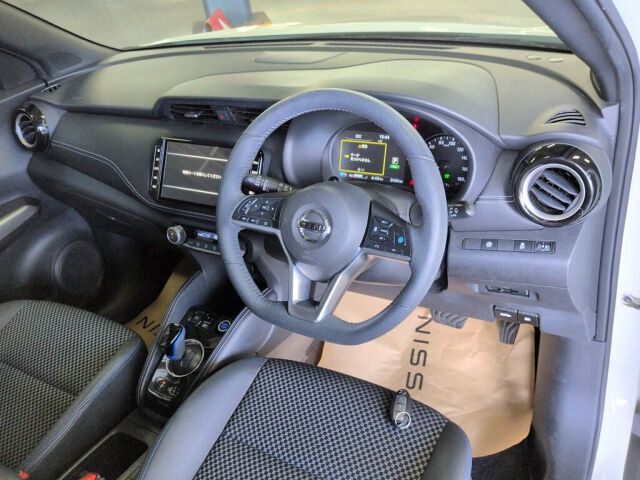 2022 Nissan Kicks X auction photo 3
