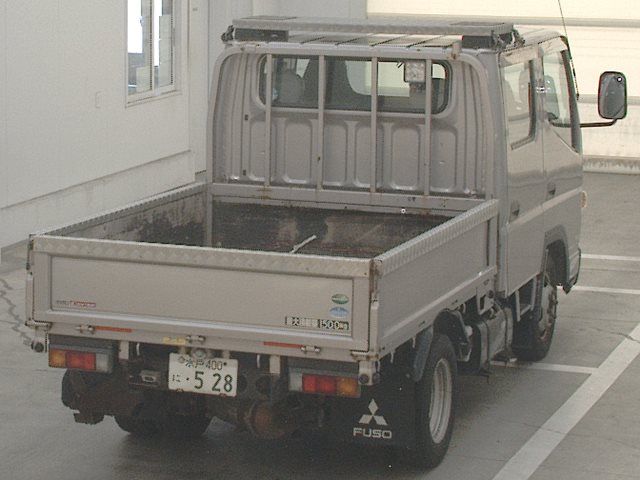 2017 Mitsubishi Fuso Canter Double cab auction photo 2