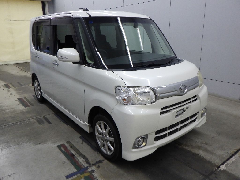 2013 Daihatsu Tanto G Special Japan auction vehicle