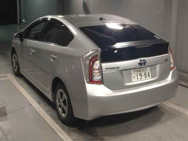 2013 Toyota Prius G auction photo 2