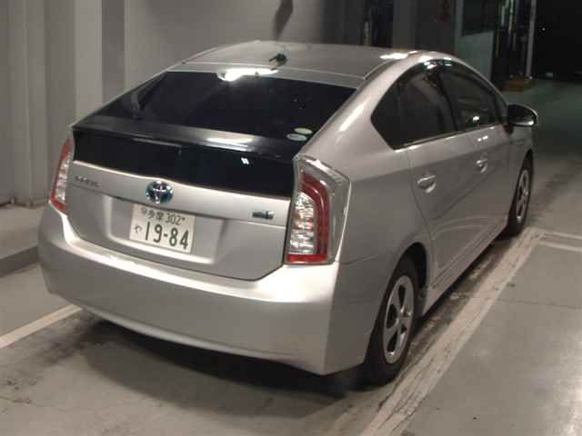 2013 Toyota Prius G auction photo 5