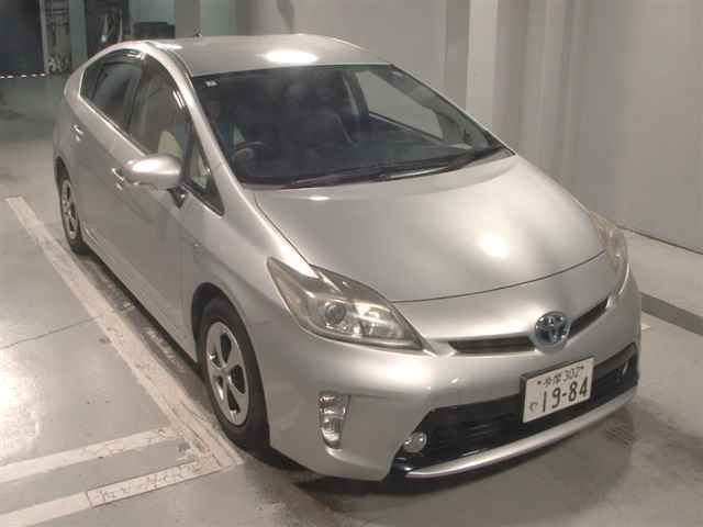 2013 Toyota Prius G Japan auction vehicle
