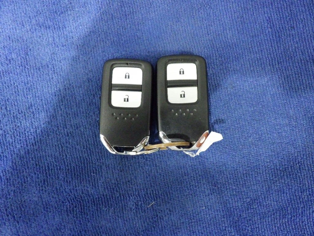 2017 Honda Fit ハイブリッドSホンダセンシング auction photo 12