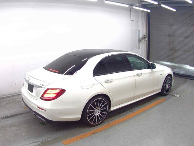 2017 Mercedes-Benz E-Class E43 4MATIC 4WD auction photo 5