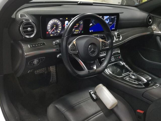 2017 Mercedes-Benz E-Class E43 4MATIC 4WD auction photo 3