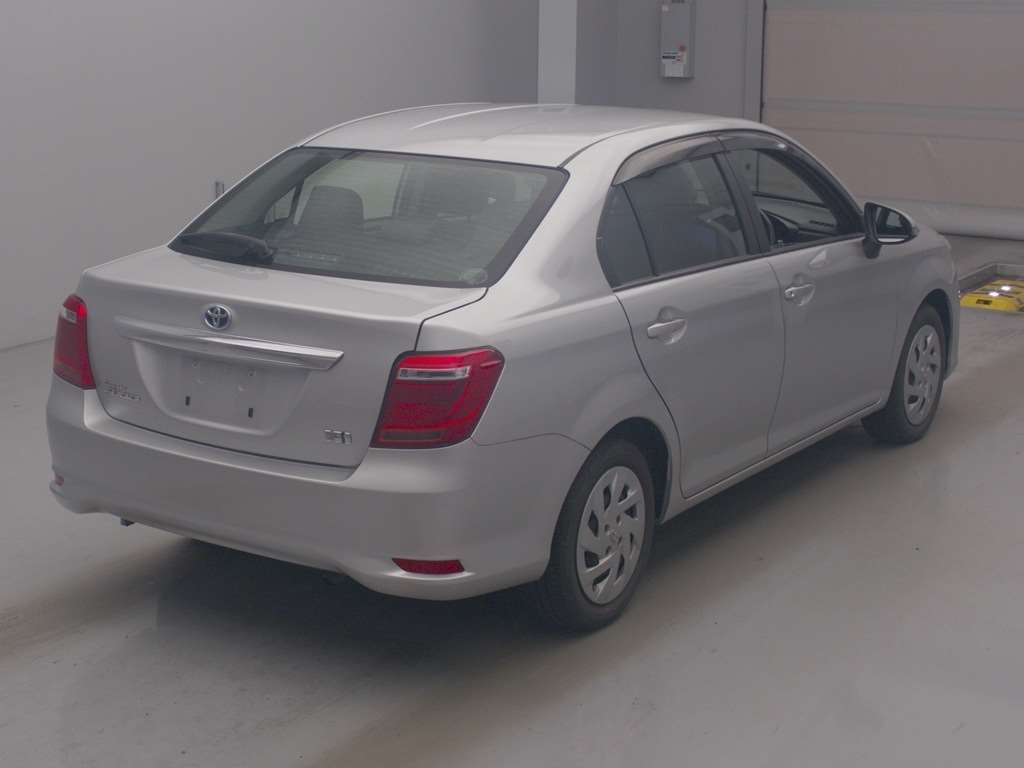 2021 Toyota Corolla Axio ハイブリッド EX auction photo 2