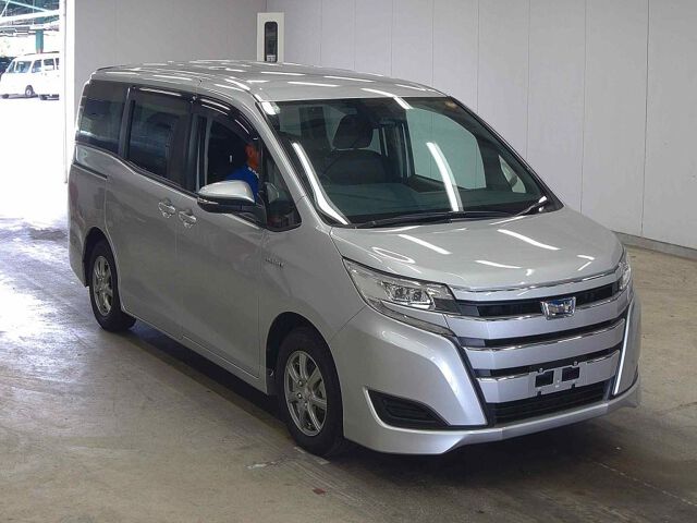 2020 Toyota Noah HV X Japan auction vehicle