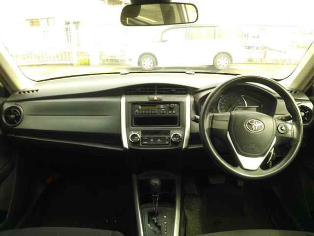 2019 Toyota Corolla Fielder hybrid auction photo 8