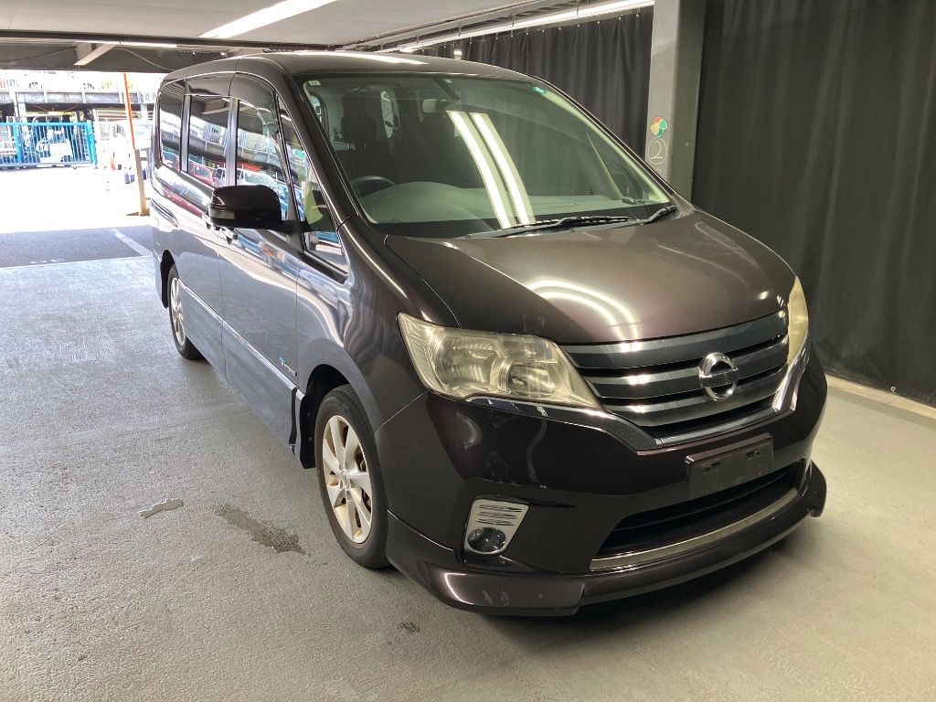 Japan Auction Vehicles 7 2013 Nissan Serena HWS S-HYBRID Vエアロモード auction photo