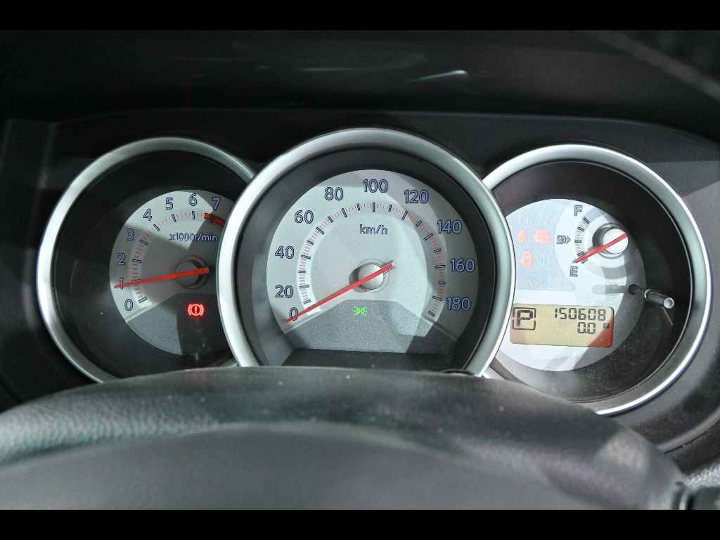 2011 Nissan ティーダ 15M SV+プラズマ auction photo 8