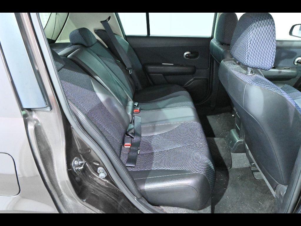 2011 Nissan ティーダ 15M SV+プラズマ auction photo 7