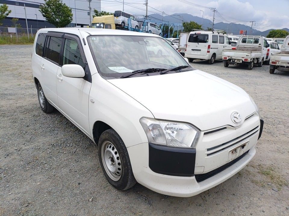 2019 Mazda ファミリア auction photo 4