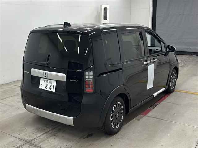 2026 Honda Freed eHEV Crosstar auction photo 5