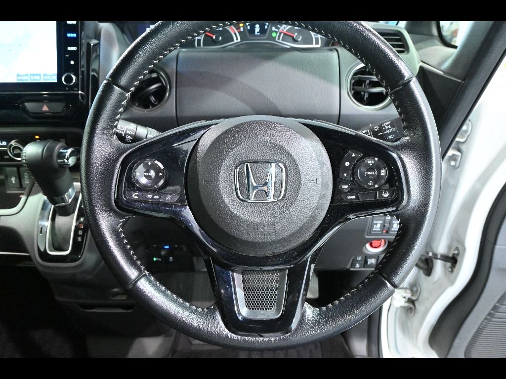 2021 Honda N-BOX カスタムLターボ auction photo 10