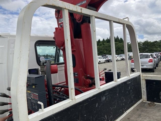 2018 Isuzu Elf Flat crane, 3-stage auction photo 11