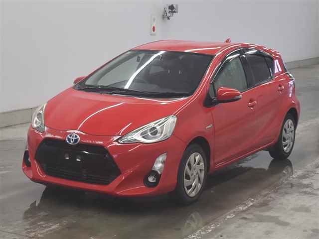 2015 Toyota Aqua S auction photo 4